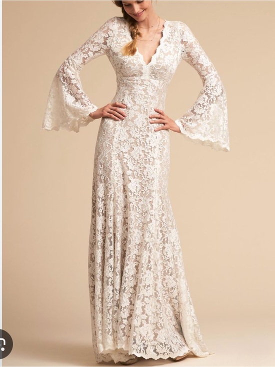BHLDN Dresses & Skirts - Bhldn Anthropologie bohemian lace lucca wedding gown in Ivory size 2 with veil!!